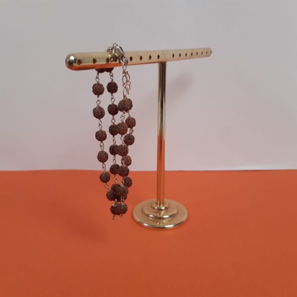 990002 Mala rudraksha 6mm – 27 perles sur fil d’or